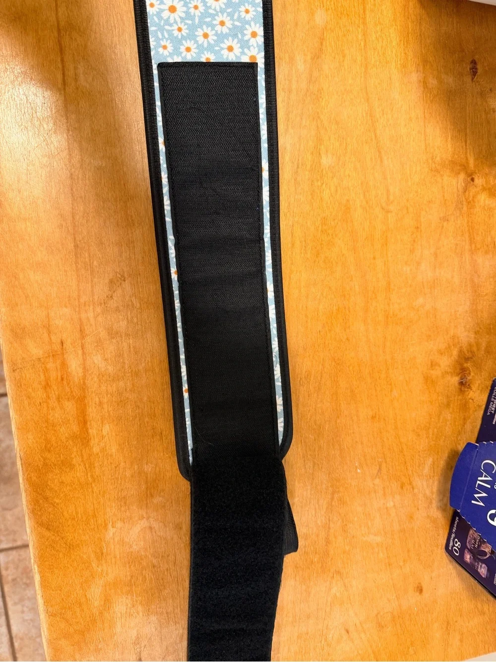 Daisy-Print Light Blue lifting belt